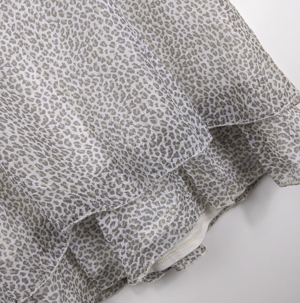 🆕🌿100% SILK LEOPARD PRINT BLOUSE🌿 - Picture 4 of 5